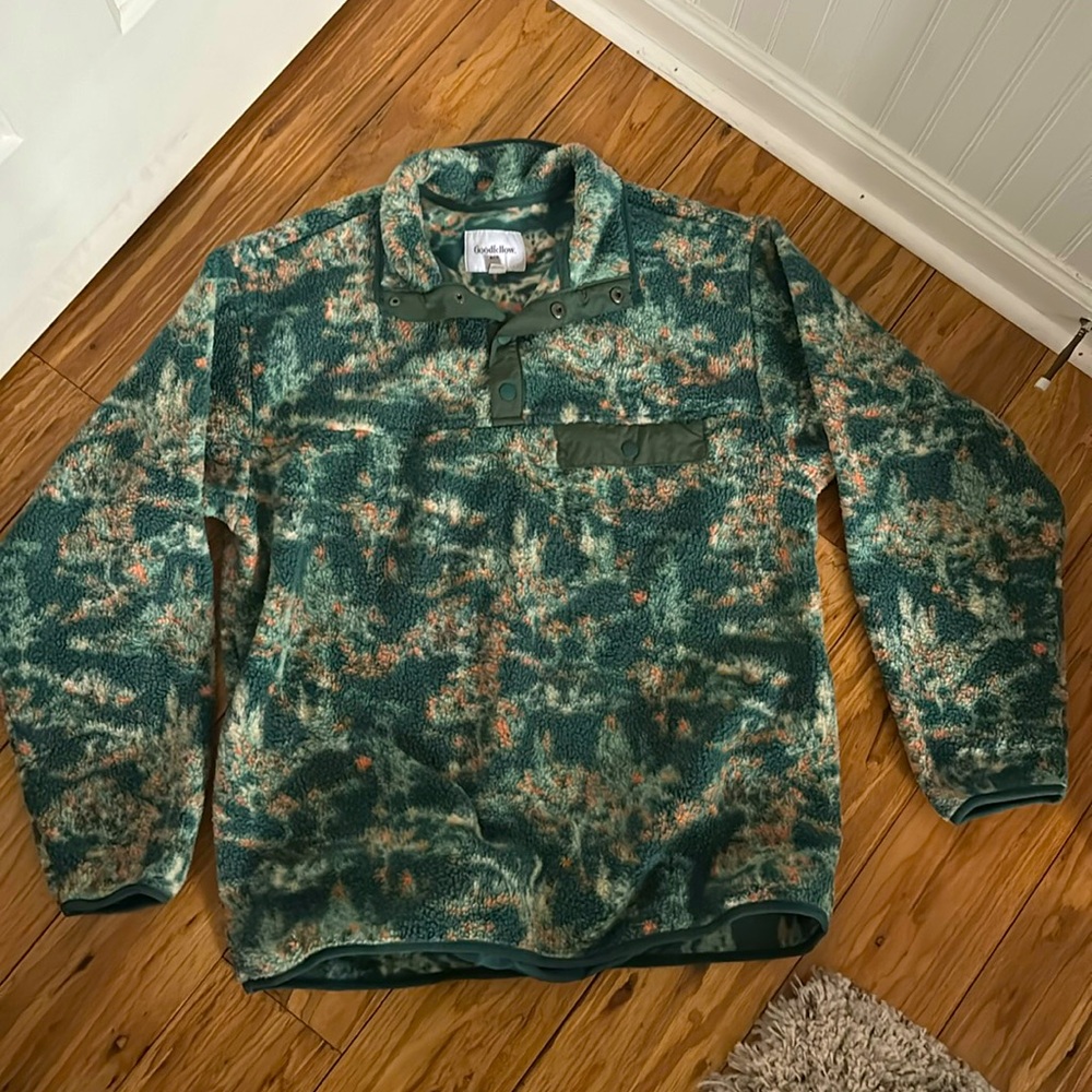 Goodfellow & co quarter zip; medium; multi colored (green)
